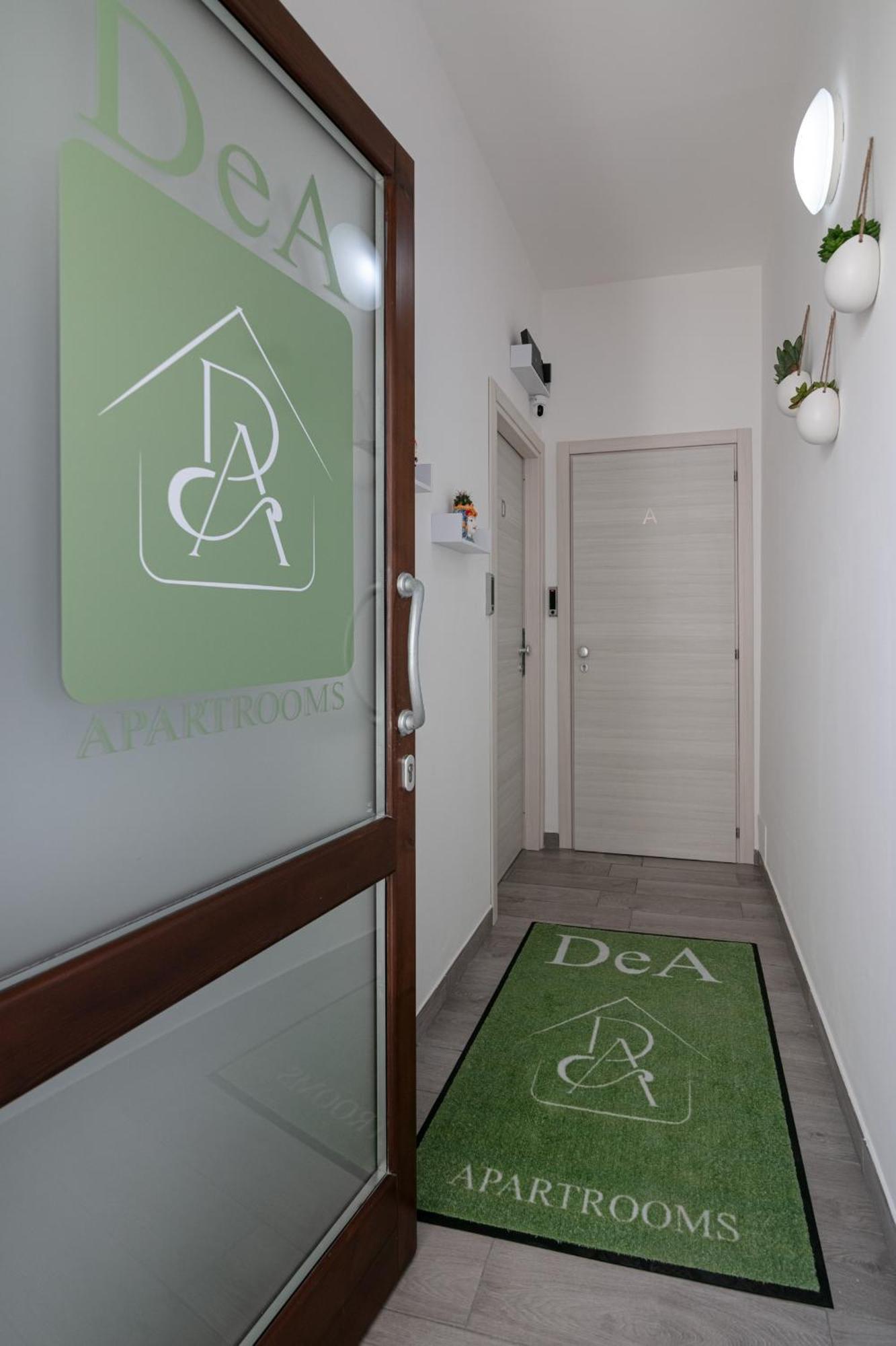 Dea Apartrooms Термоли Экстерьер фото